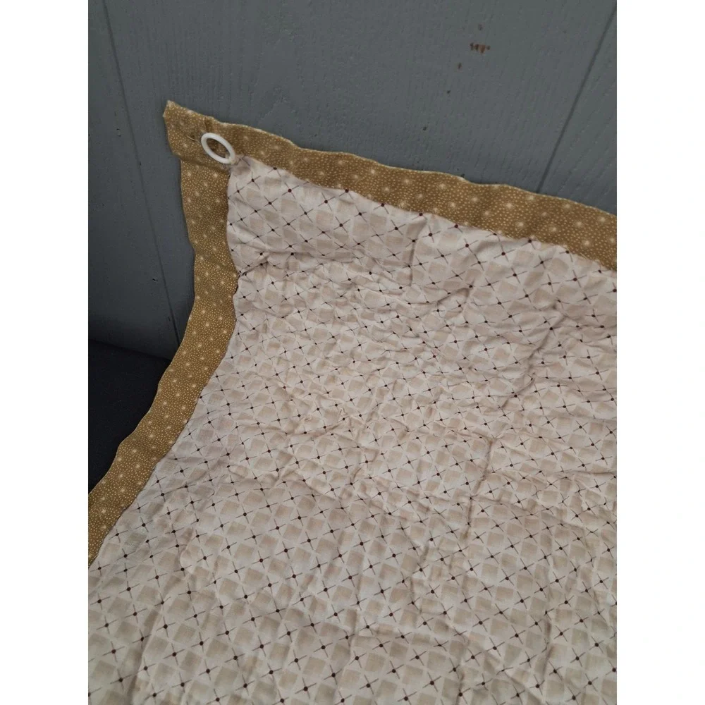 Artisan Handmade Garden Lap Quilt Wall Hanging 33.5x33.5 Square Country Cottage